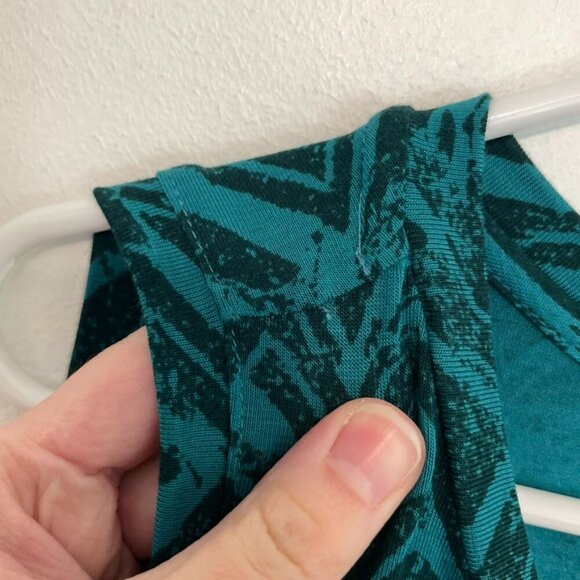 LOGO BY LORI GOLDSTEIN Printed Tank Teal Green Blue Geometric Asymmetrical Tunic - Picture 7 of 16
